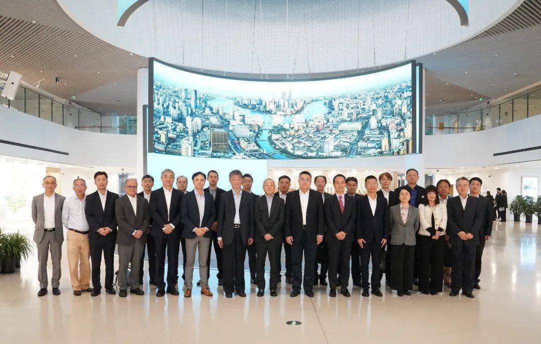 上海仪电举办2023年中外合资企业高级管理人员迎新联谊会，共话上海企业管理新篇章